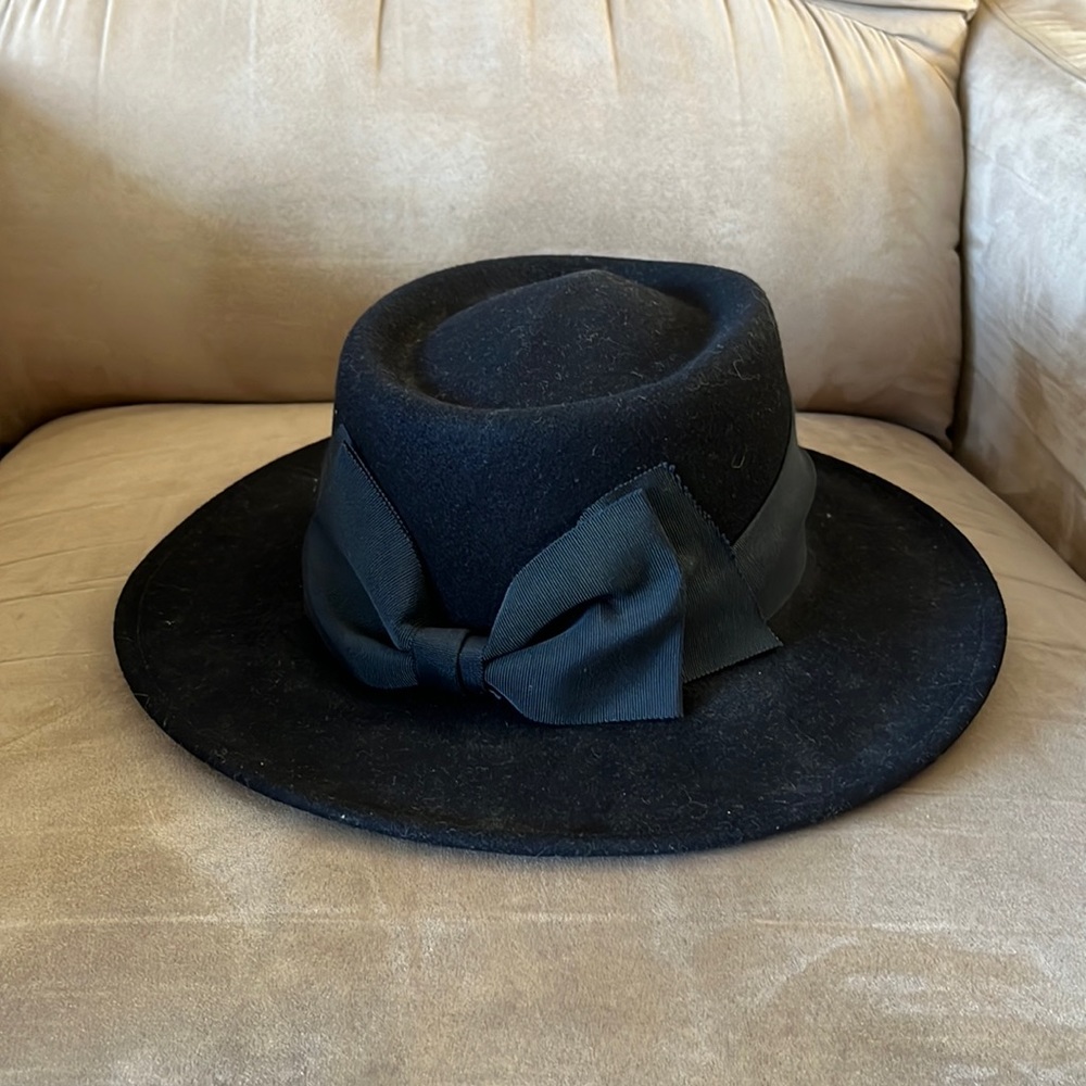 Bollman Hat co. 100% wool Doeskin black hat